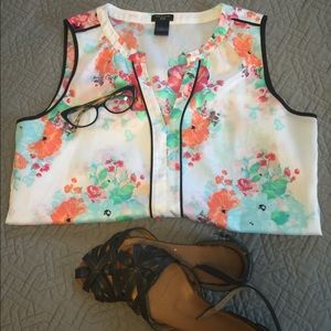 Ann Taylor Loft Floral Sleeveless Blous