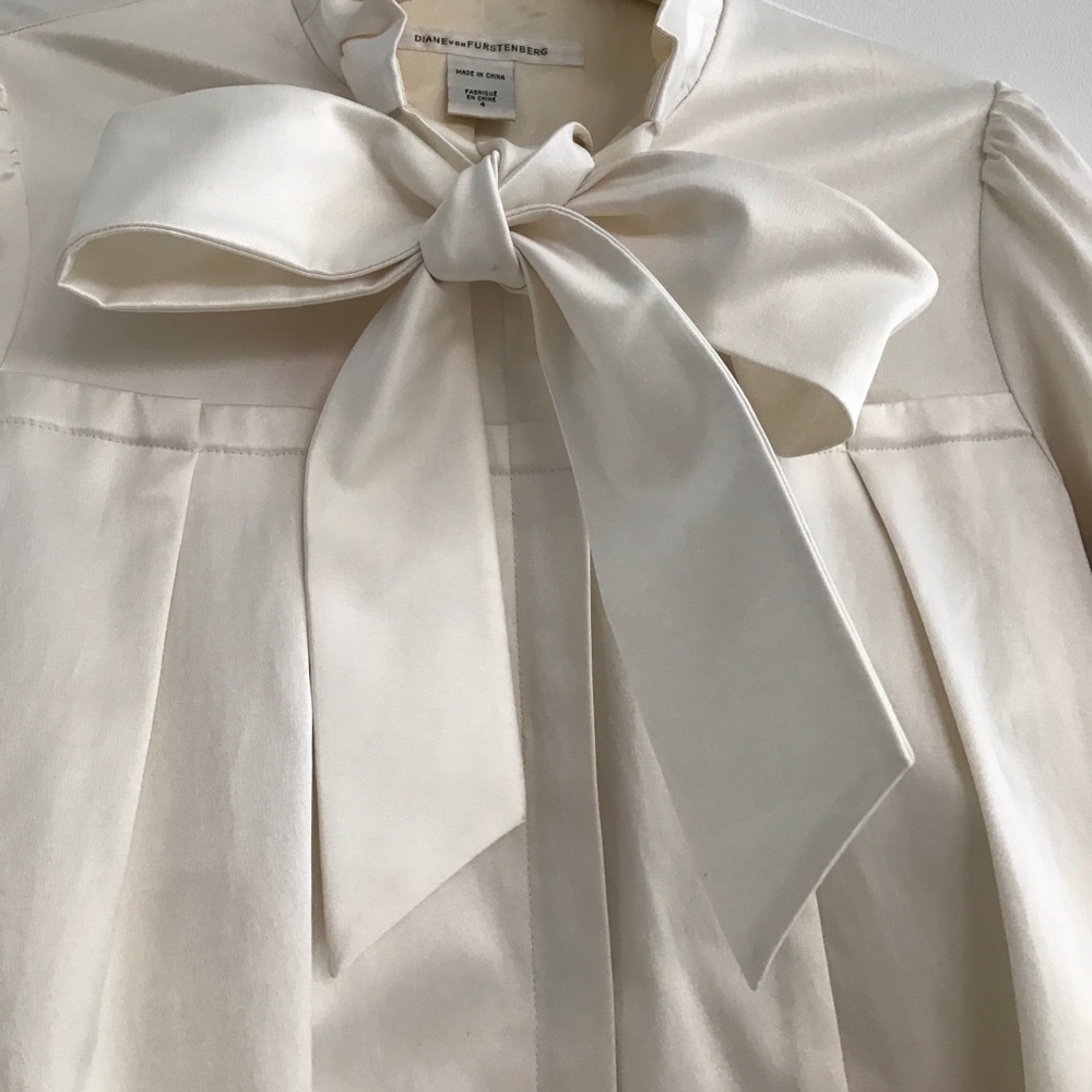 DIANE VON FURSTENBERG silk jacket - Picture 3 of 8