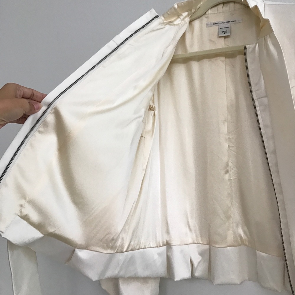 DIANE VON FURSTENBERG silk jacket - Picture 7 of 8