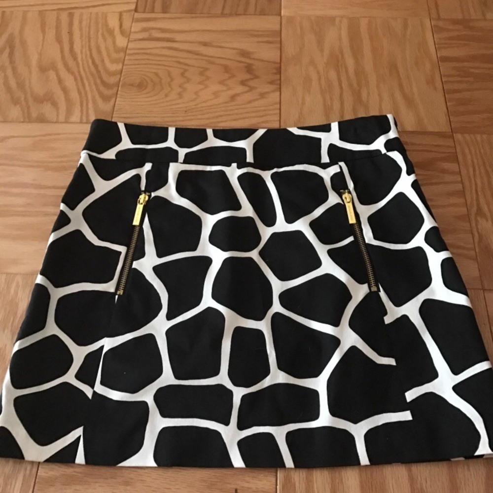 Black and white giraffe mini skirt, Michael Kors