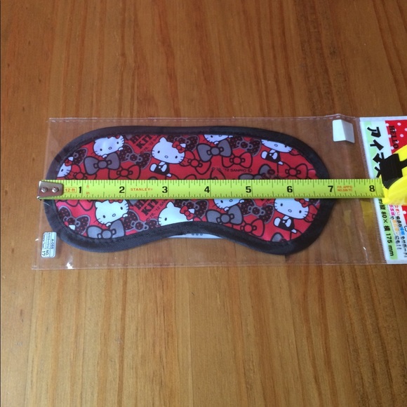 Hello Kitty Sleep Mask - Picture 3 of 4