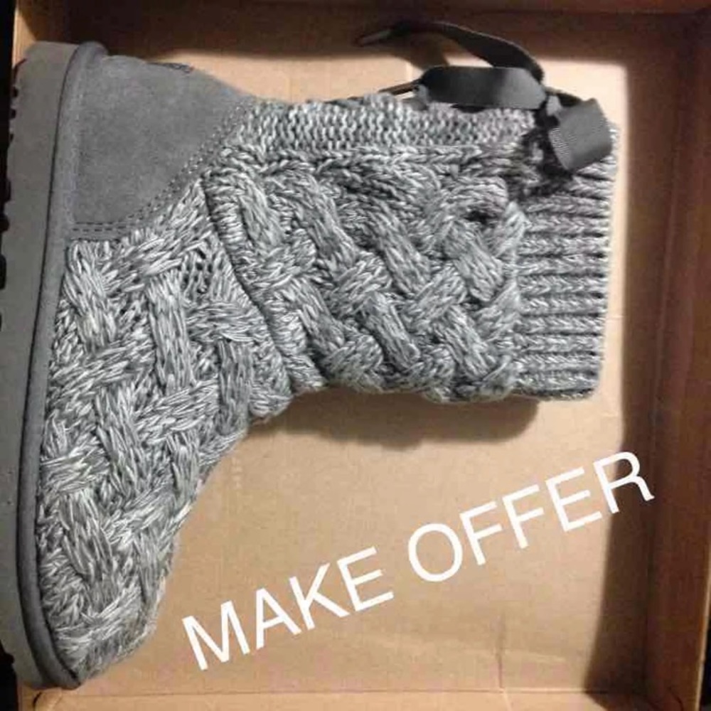 Ugg knit isla boots