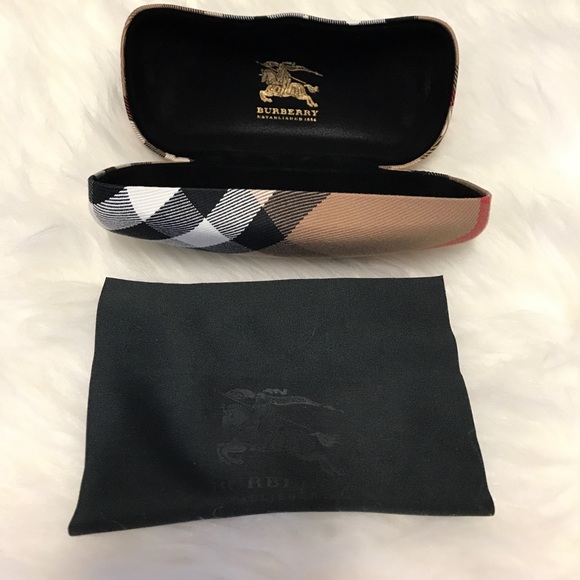 Burberry Accessories - Burberry Sunglasses Case with Cloth