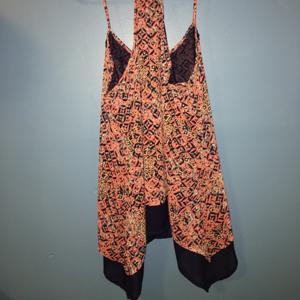 Beautiful Multi-colored Top! - Picture 5 of 6