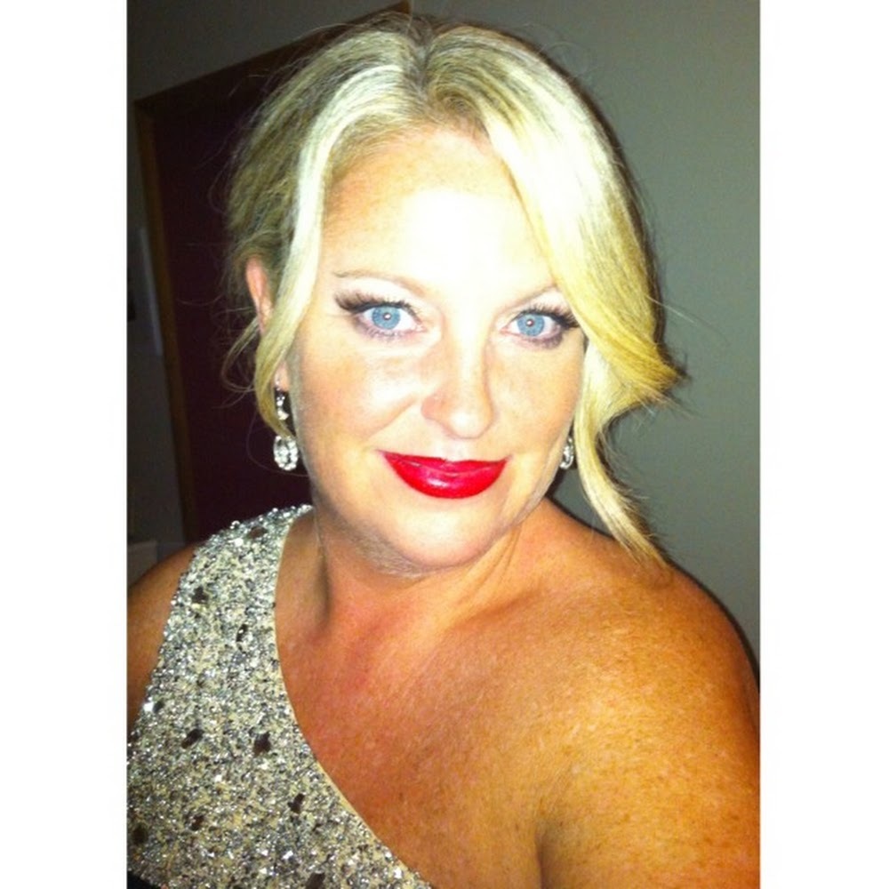 Meet your Posher, Dori