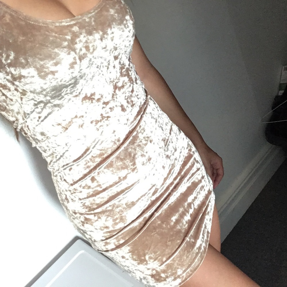 Velvet bodycon dress