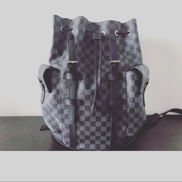LOUIS VUITTON BACKPACK main image 5