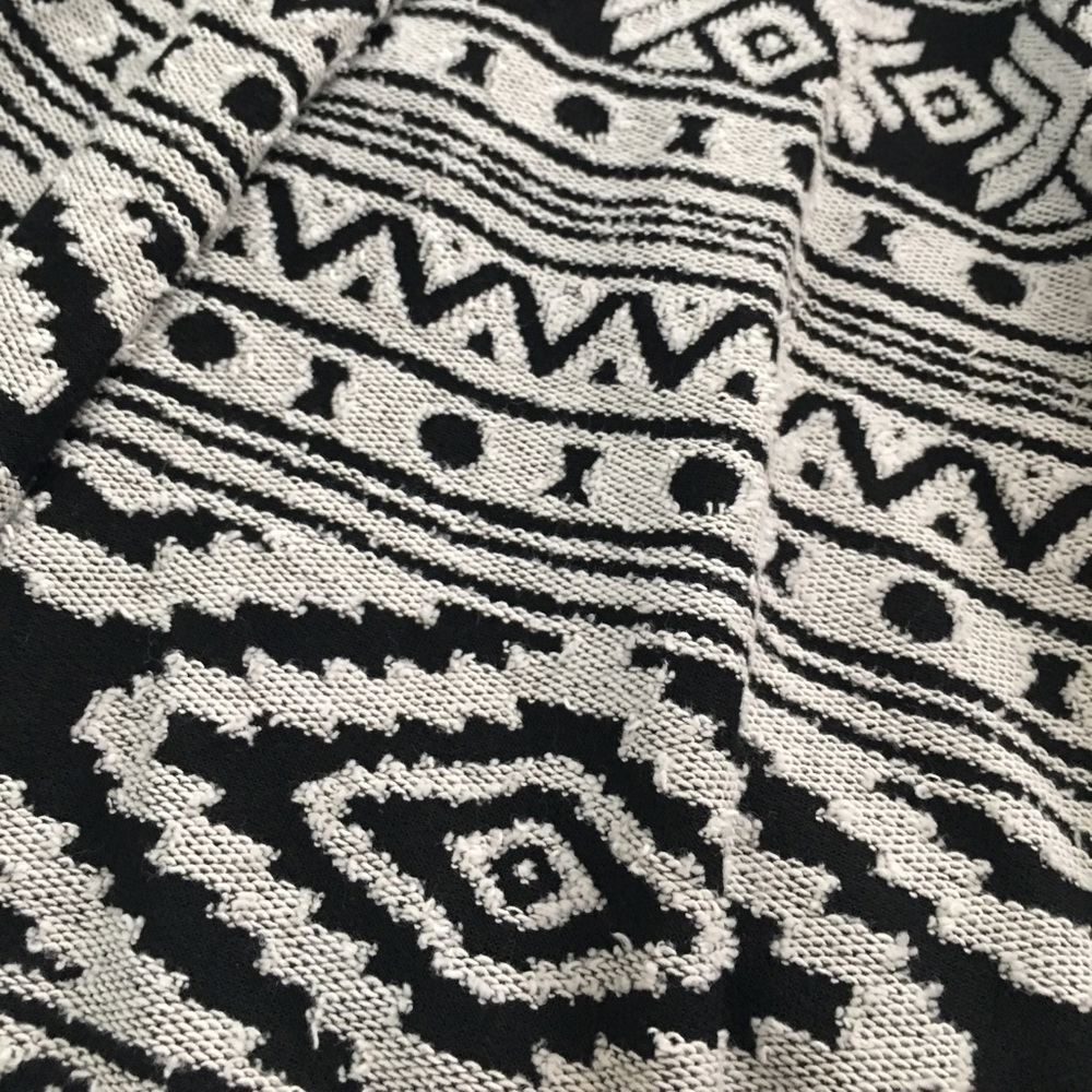 Light Cardigan - Picture 2 of 3