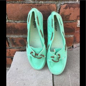 Old navy boat shoes