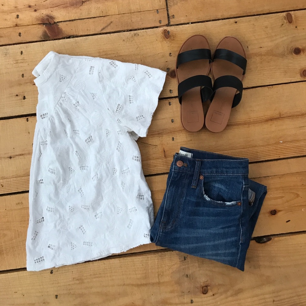 Akemi + Kin detailed swingy shirt