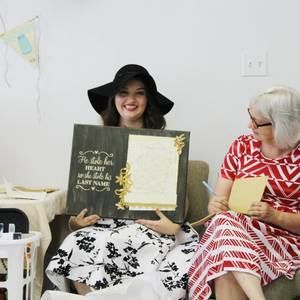 Meet your Posher, Rebecca