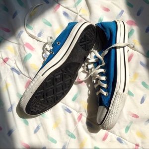 (Men's) size 6 converse All Star Royal Blue