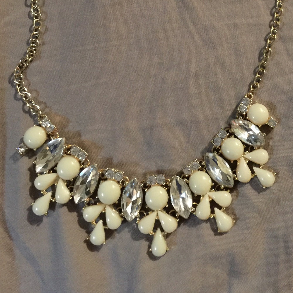 BaubleBar necklace NWOT
