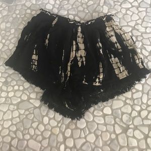 Surf gypsy tie die shorts