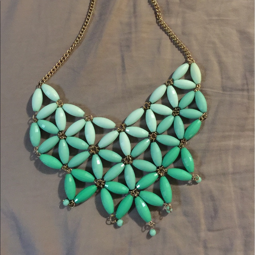 Mika Collar necklace