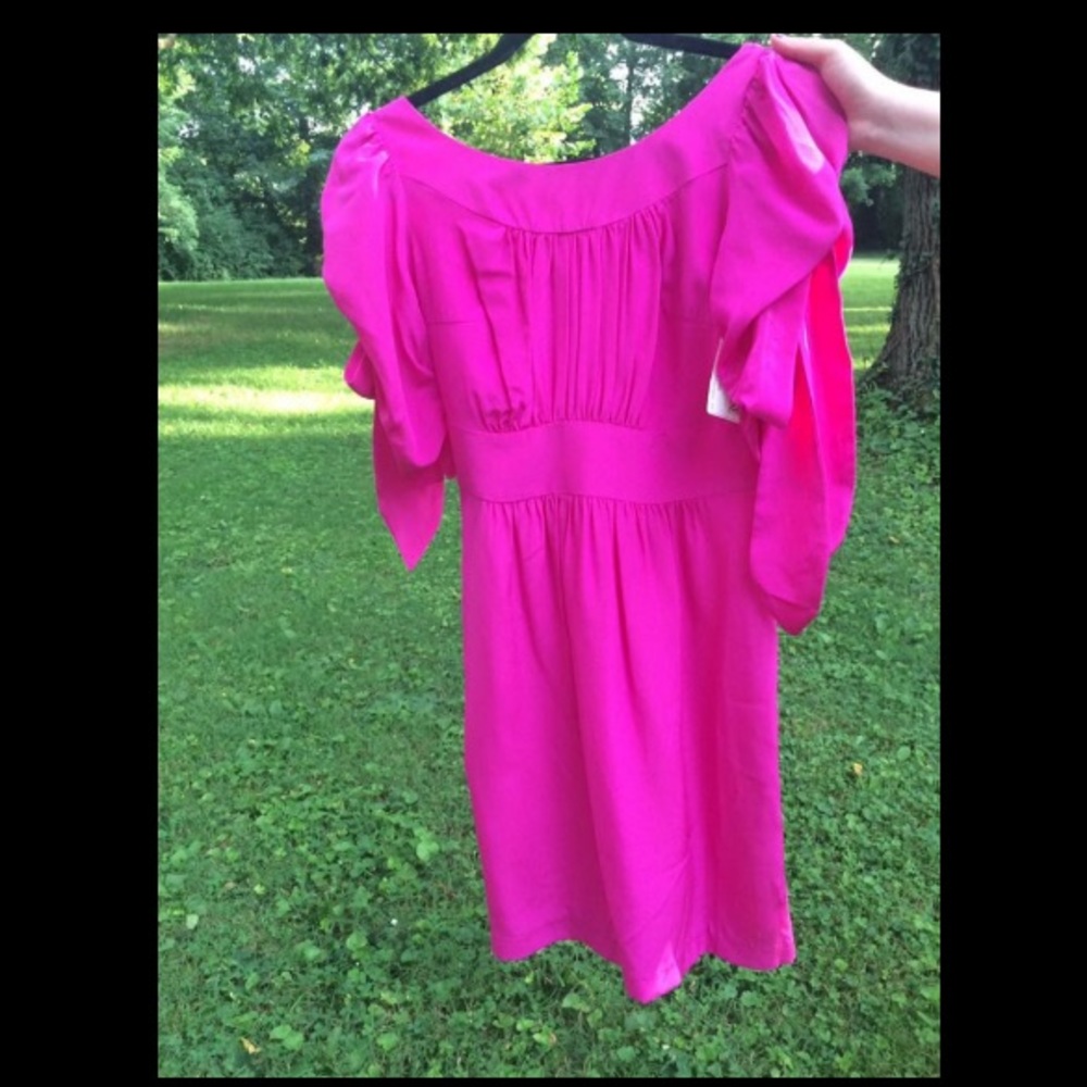Kimibella Dress size 4. New with tags.