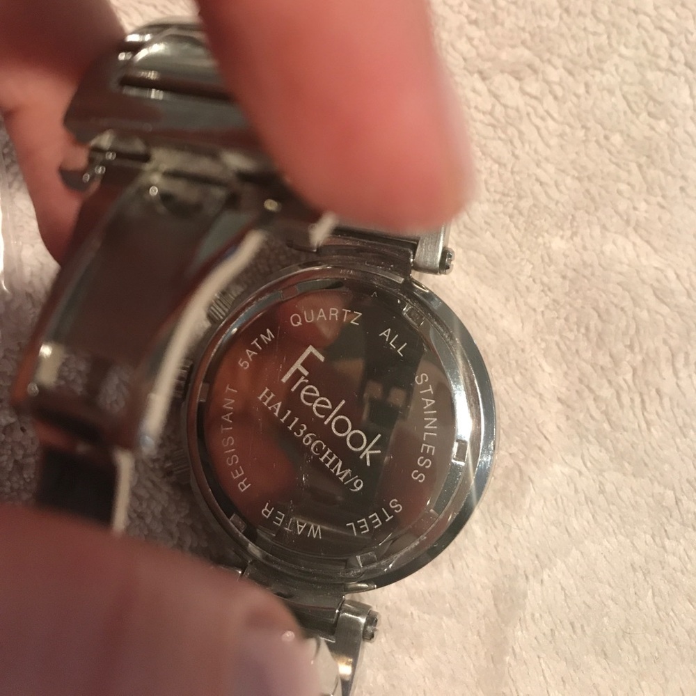 Silver Freelook Watch - Picture 4 of 5