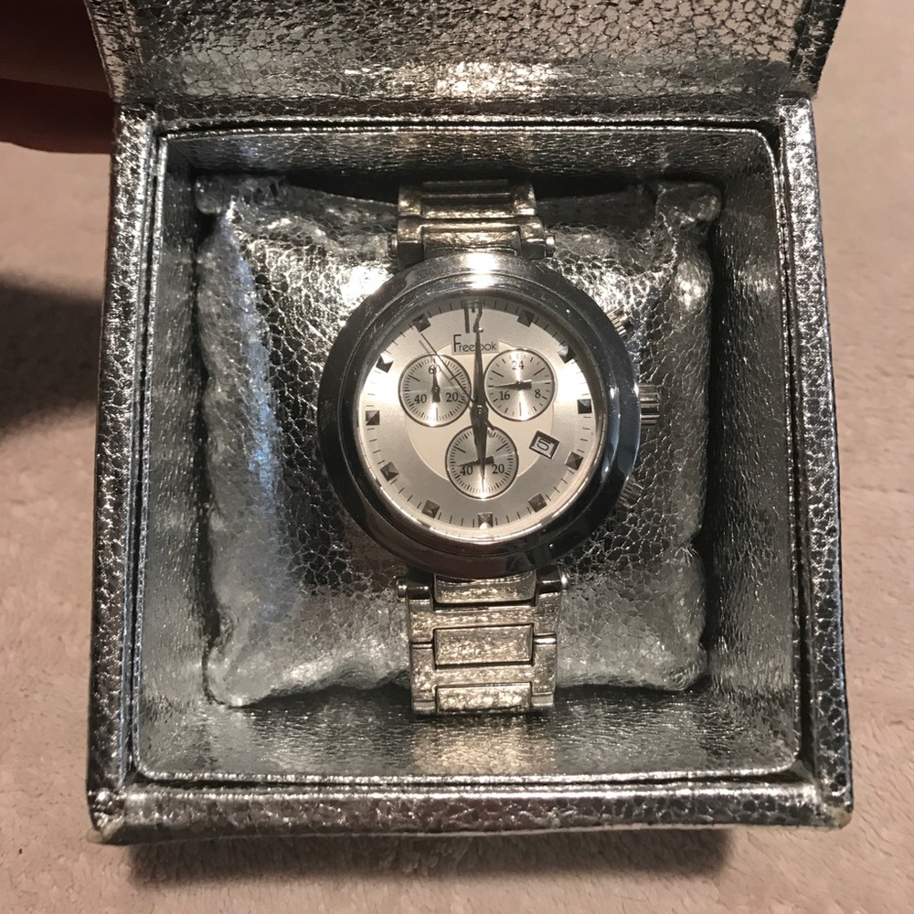 Silver Freelook Watch