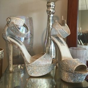 STEVE MADDEN Carrie Iridescent Crystal Heel | 8.5