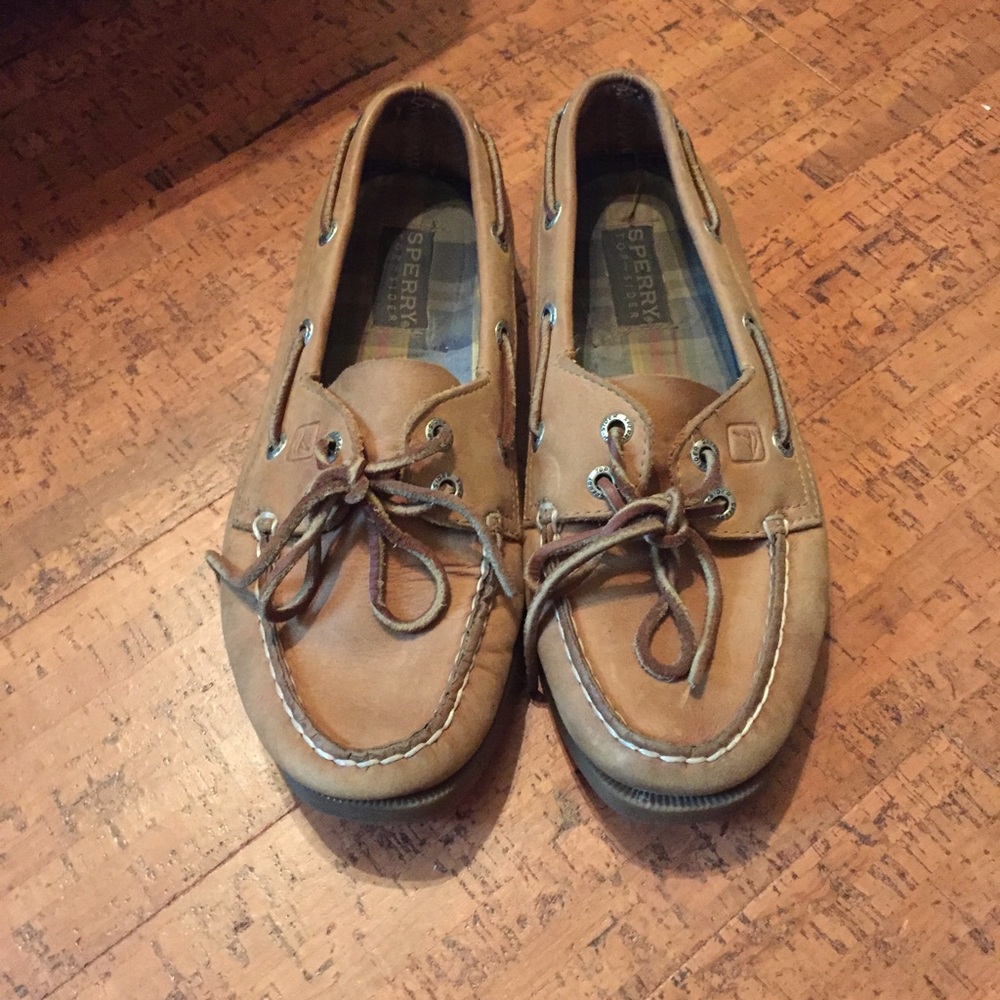 Women's sperrys