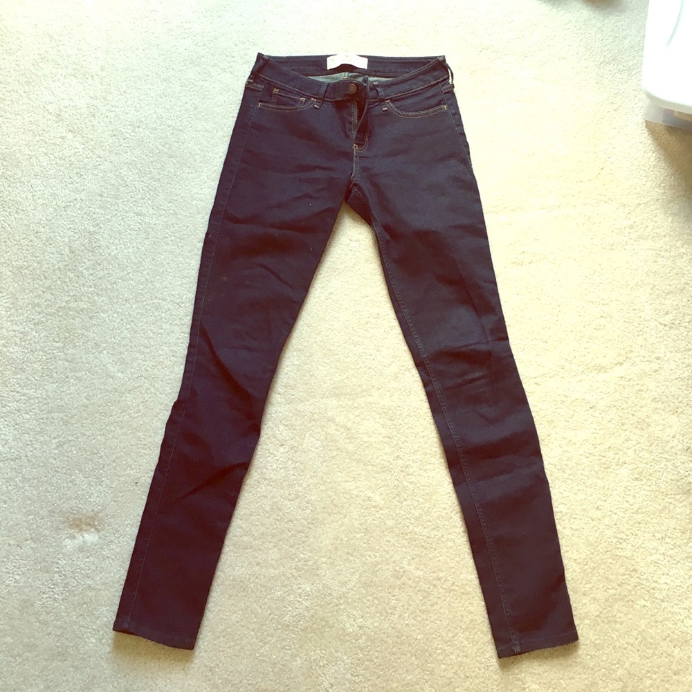 Size 5R Hollister jeans