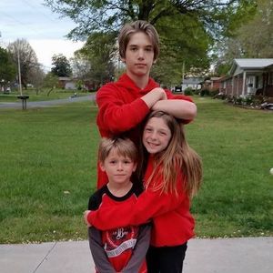 Meet your Posher, Dyane