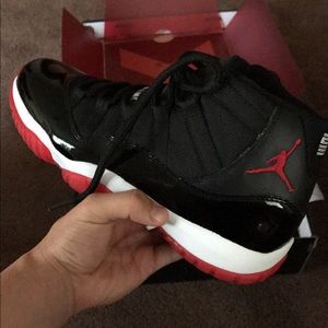 Jordan Bred 11s, Jordan 13 black cats. New!