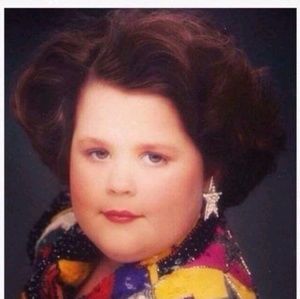 Meet your Posher, Nina