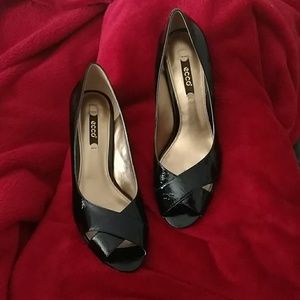 ecco Heels