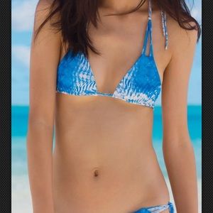 NWOT!! MIKOH designer kirra top xs whitewater fiji