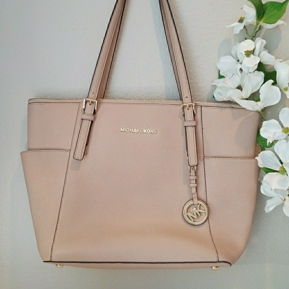 Michael Kors Jet Set Light Pink Leather Tote