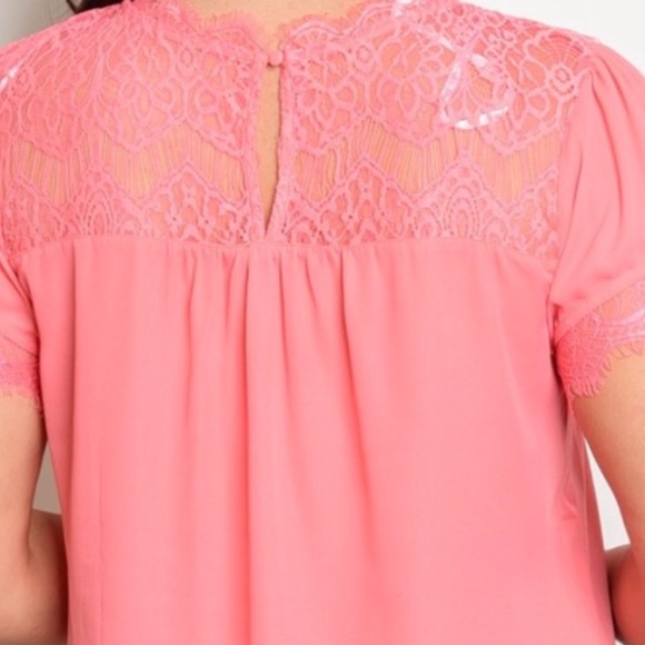 Pink lace top - Picture 2 of 4