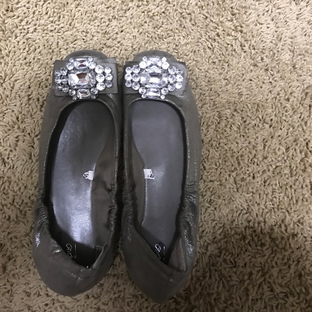 Ballet flats