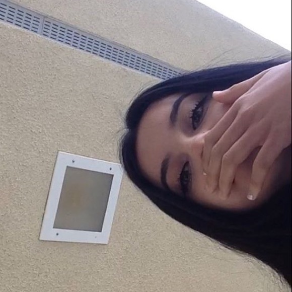 Meet your Posher, Destiny - Picture 4 of 7