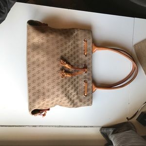 Dooney and bourke