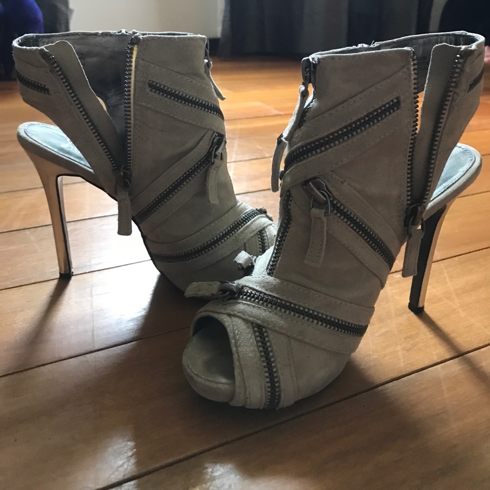Sam Eldman zippered heels