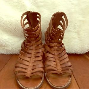 LuLu's CAGED SANDALS::Brand SixtySeven