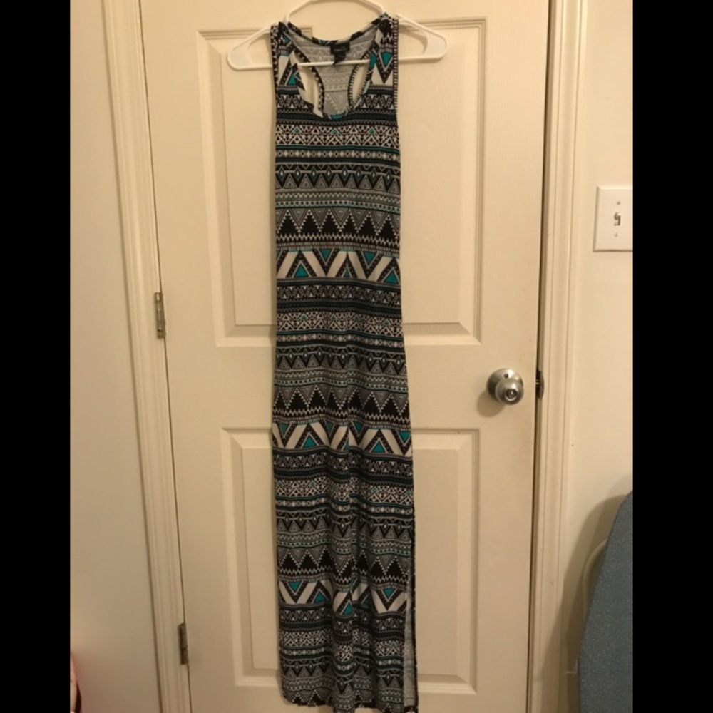 XS- S Size Double slits Aztec maxi dress!