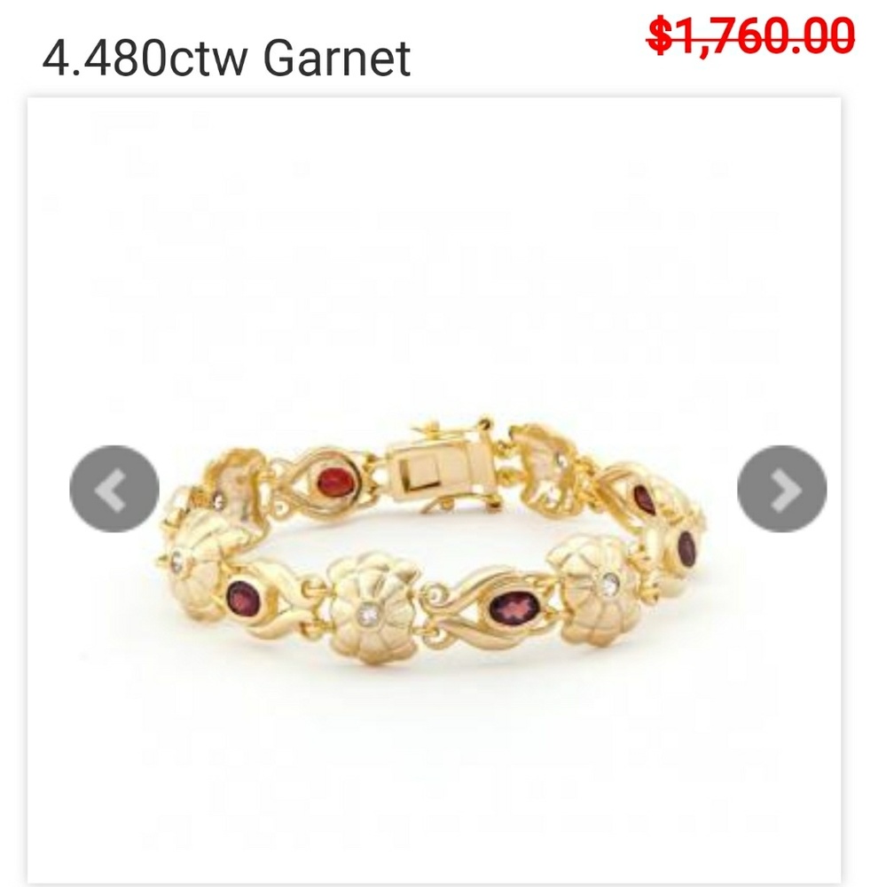 Just in time for the holidays Bracelet