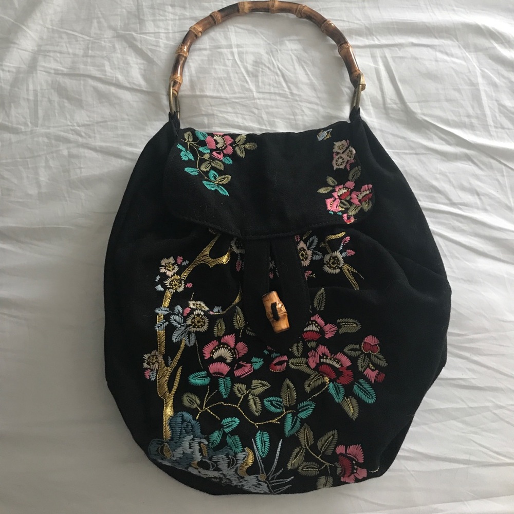 Embroidered shoulder bag