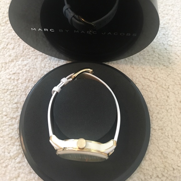 White Watch - Marc By Marc Jacobs - Picture 6 of 6