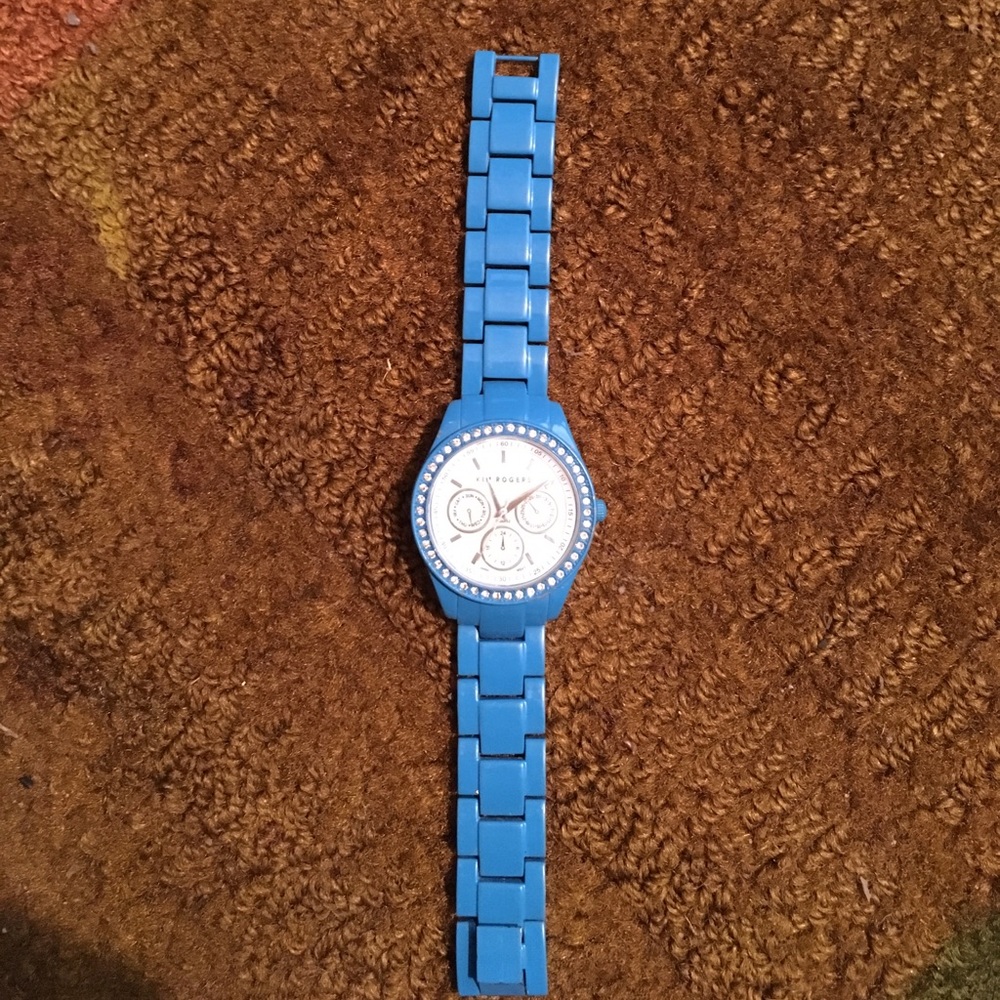 Women Watch - Picture 2 of 3