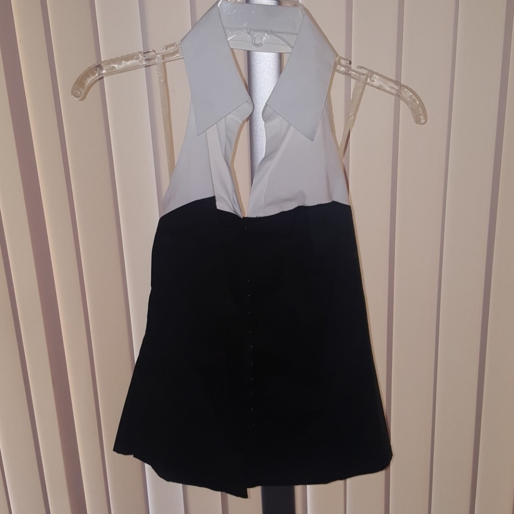 L.A. BLUES SLEEVELESS TOP