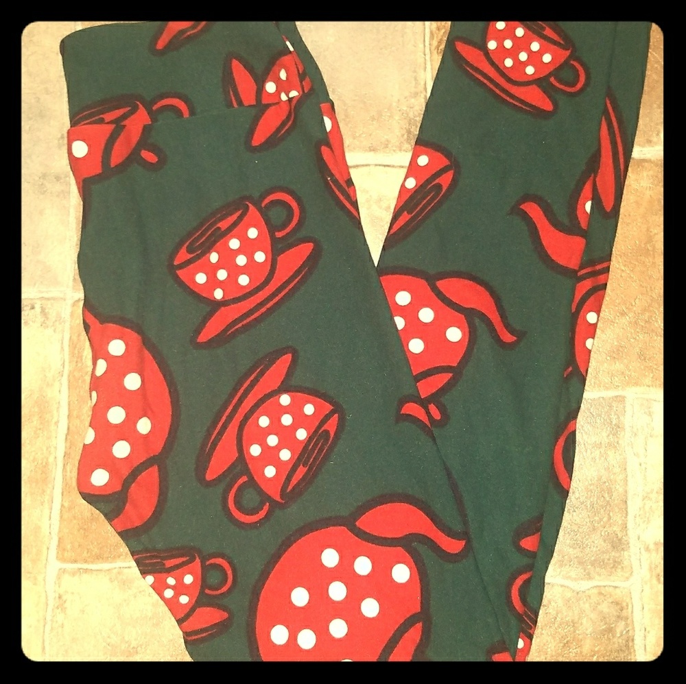 Unicorn Gilmore Girl Teacup Lularoe OS Leggings!🦄