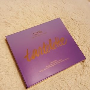 Tartelette Amazonian Clay Matte Eyeshadow Palette