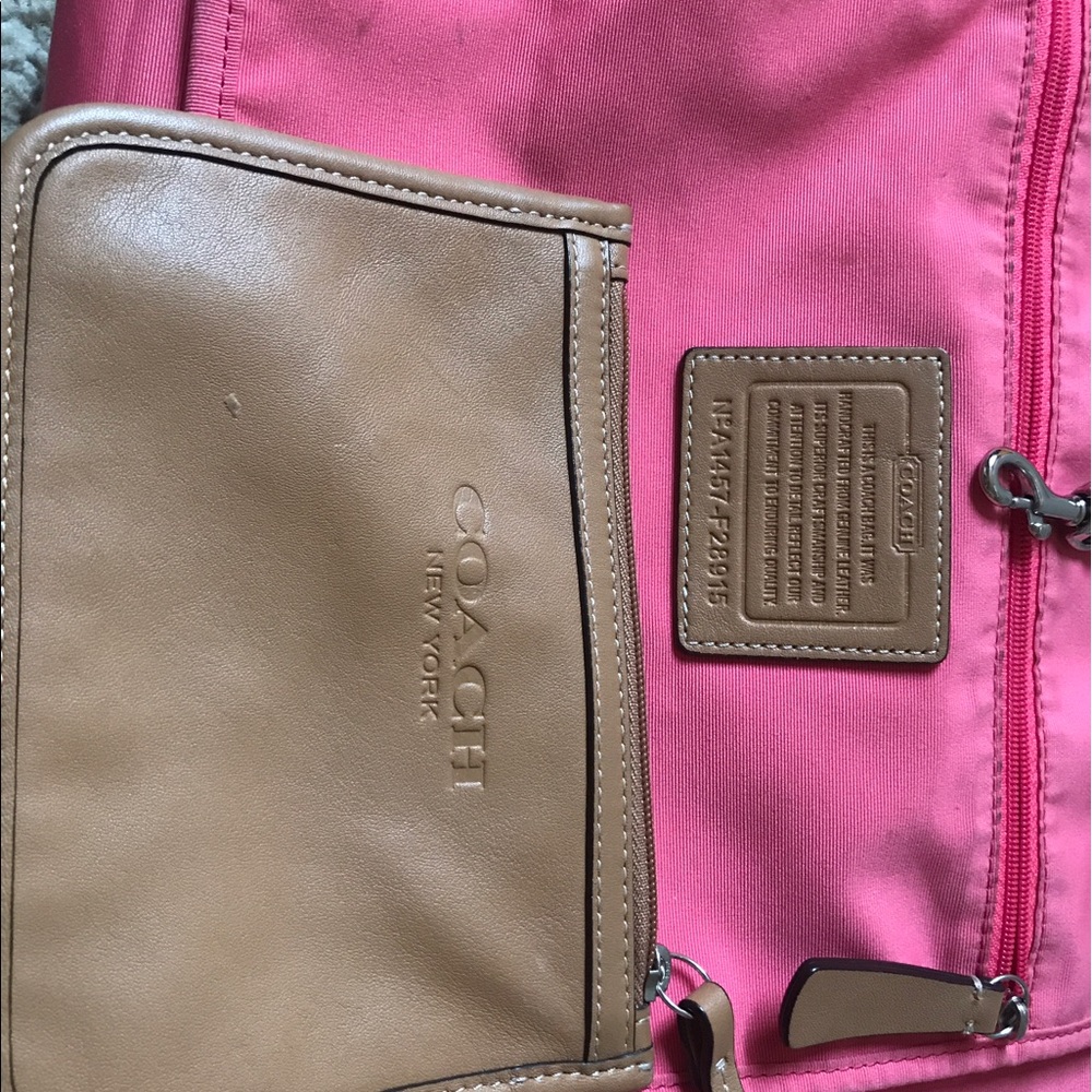 Large Authentic Coach Tote - Picture 4 of 4