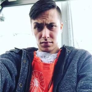 Meet your Posher, Zane