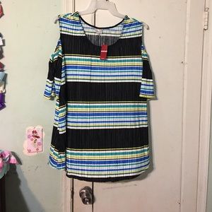 Nwt 26/28 avenue top