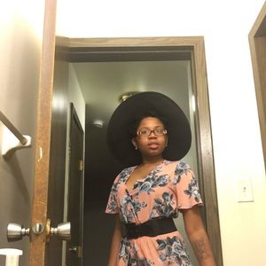 Meet your Posher, Jackie