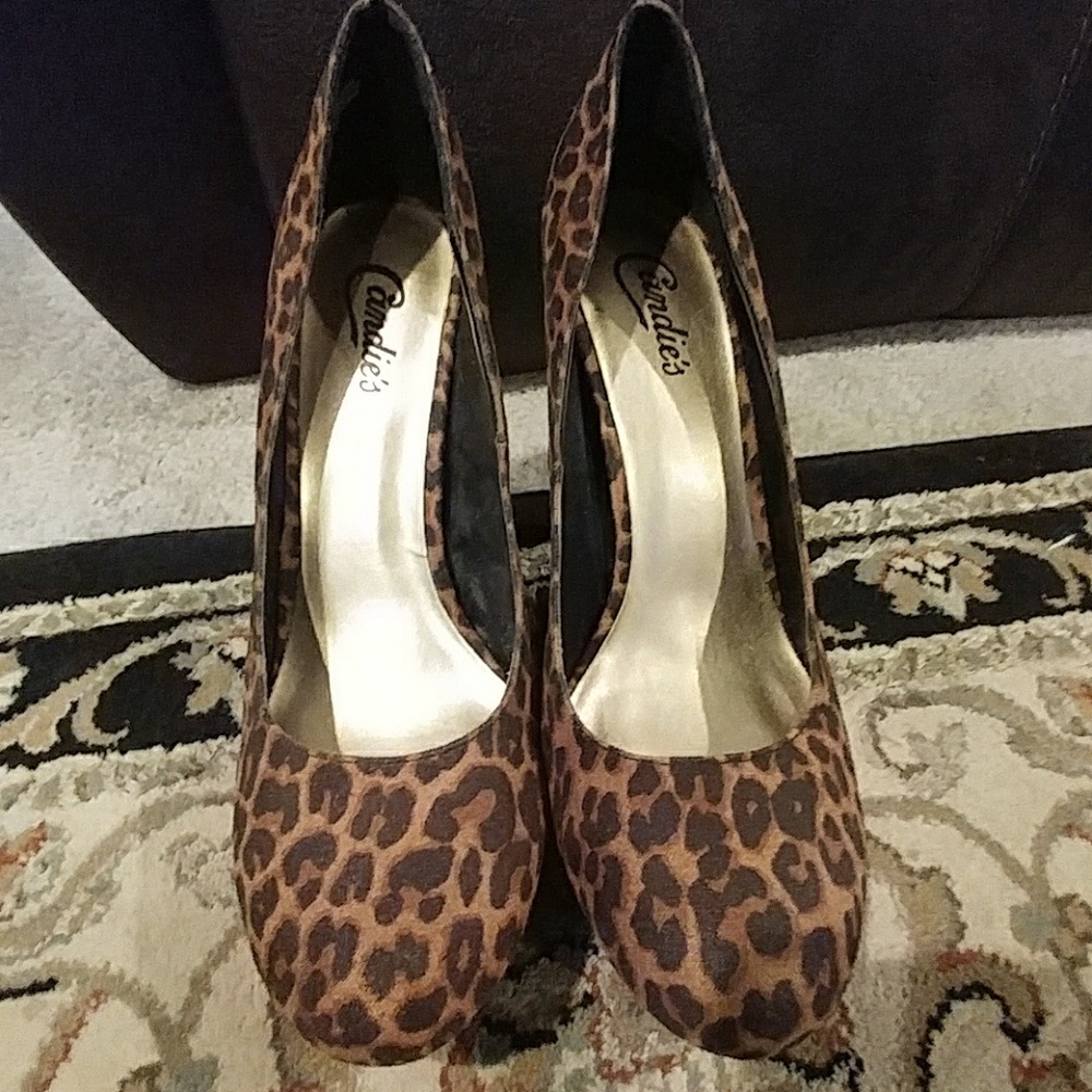 Candie's shoes